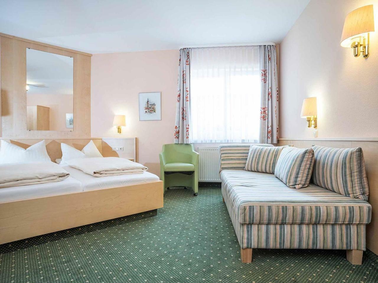 Gaestehaus Moenchshof Sommerhausen Εξωτερικό φωτογραφία